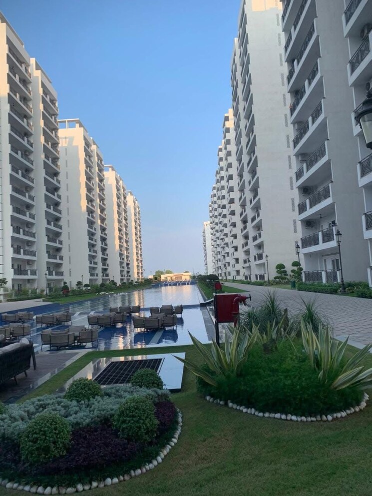 Exterior View, central-park-3-flower-valley 3 Bedroom 1642 Sq.Ft. Apartment In Sohna Sector 33 Gurgaon 9450006