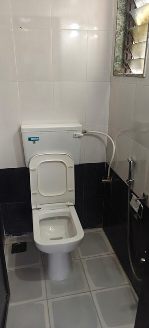 Bathroom in 1 BHK Apartment at Metropolis Rivera, Kasarvadavali – for Sale