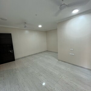 Room in 2 BHK Apartment at SMGK Associate Wood, Jogeshwari West – for Rent