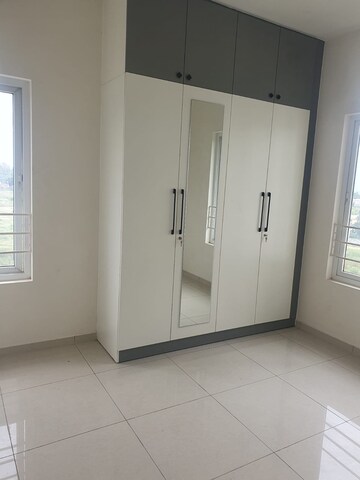 Room in 2 BHK Apartment at Provident Capella, Whitefield – for Rent