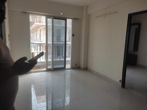 Room in 2 BHK Apartment at Signature The Serenas, Sohna Sector 36 – for Rent