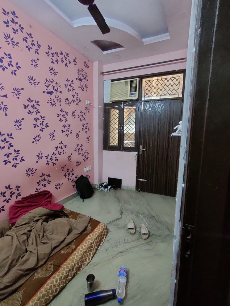 Bedroom, laxmi nagar 2 Bedroom 800 Sq.Ft. Builder Floor In Laxmi Nagar Delhi 9450586
