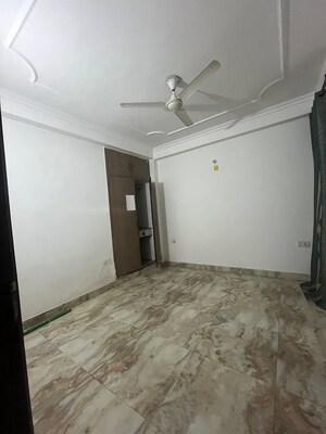 2 BHK Builder Floor For Rent in Chattarpur