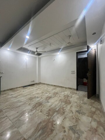 Living Room in 2 BHK Builder Floor at Chattarpur – for Rent