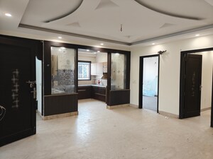 5 BHK Builder Floor – Nearby View at Tagore Park - for Sale