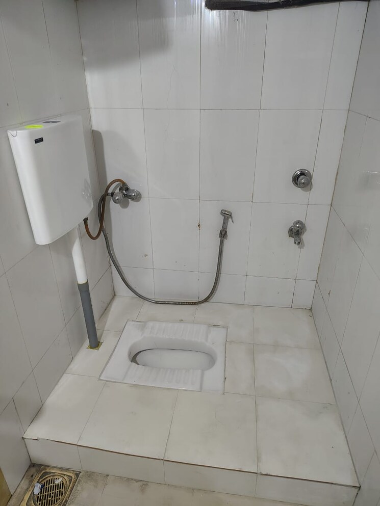 Bathroom, nerul sector 20 2 Bedroom 650 Sq.Ft. Apartment In Nerul Sector 20 Navi Mumbai 9450481