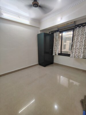 Room in 2 BHK Apartment at Nerul Sector 20 – for Rent