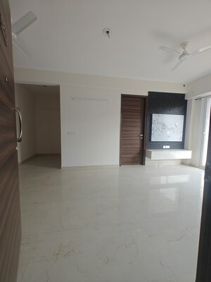 Room in 3 BHK Builder Floor at DLF Gardencity Enclave, Sector 93 – for Sale