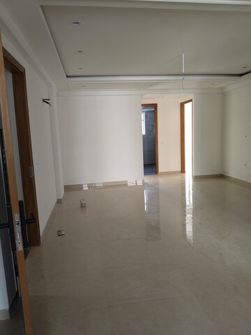 Room in 3 BHK Apartment at Ambala Highway – for Sale