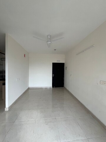 Room in 3 BHK Apartment at M3M Soulitude, Sector 89 – for Rent