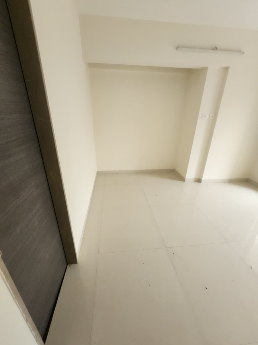 2 BHK + Extra Room 640 Sq.Ft. Apartment in Strawberry The Address