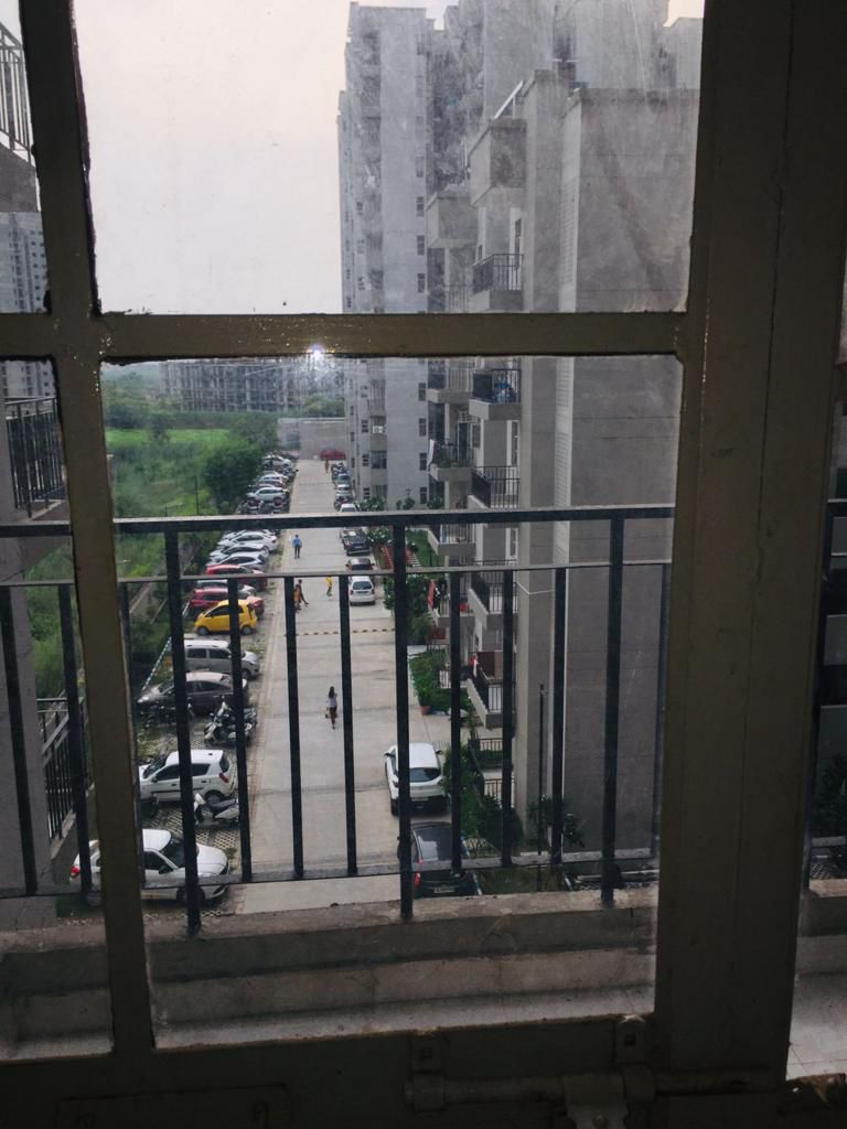 2 BHK + Pooja Room 577 Sq.Ft. Apartment in Signature Global Solera 2