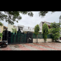 6+ BHK Independent House For Sale in Sector 21