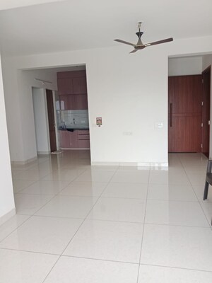 Room in 3 BHK Apartment at Harni – for Rent