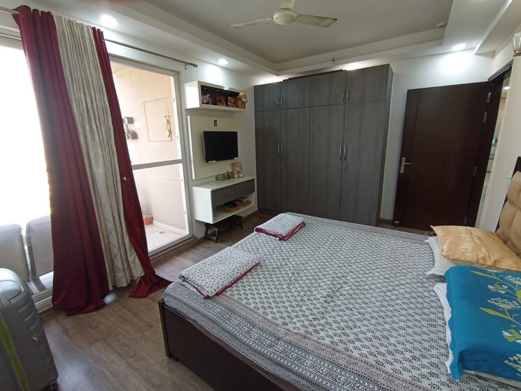 Bedroom, gulshan-botnia 3 Bedroom 1355 Sq.Ft. Apartment In Sector 144 Noida 9451257