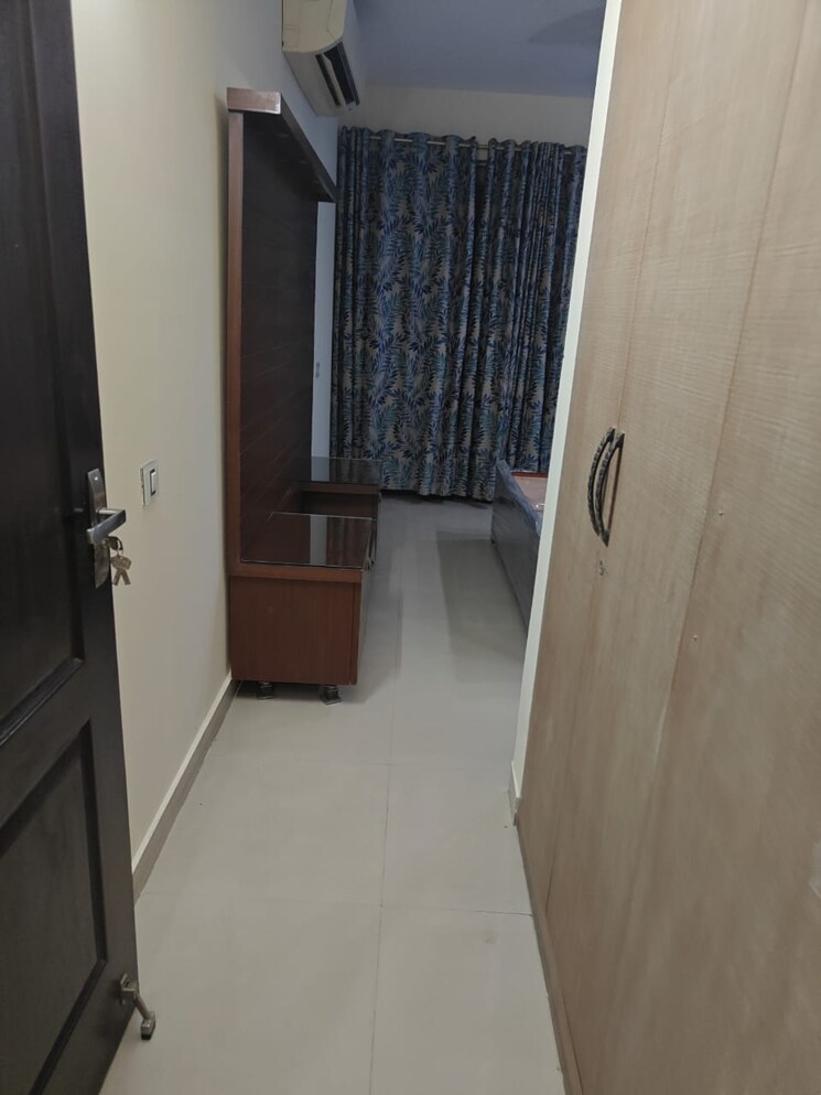 Balcony, unitech-south-city-ii 2 Bedroom 1550 Sq.Ft. Builder Floor In Sector 50 Gurgaon 9451262