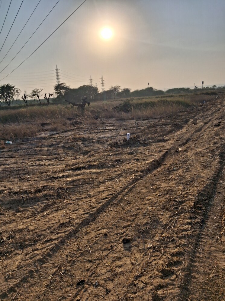 undefined, vatika-kunj  100 Sq.Yd. Plot In Bhondsi Gurgaon 9451282