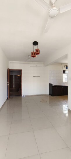 2 BHK + Extra Room Apartment For Sale in Kolte Patil Life Republic