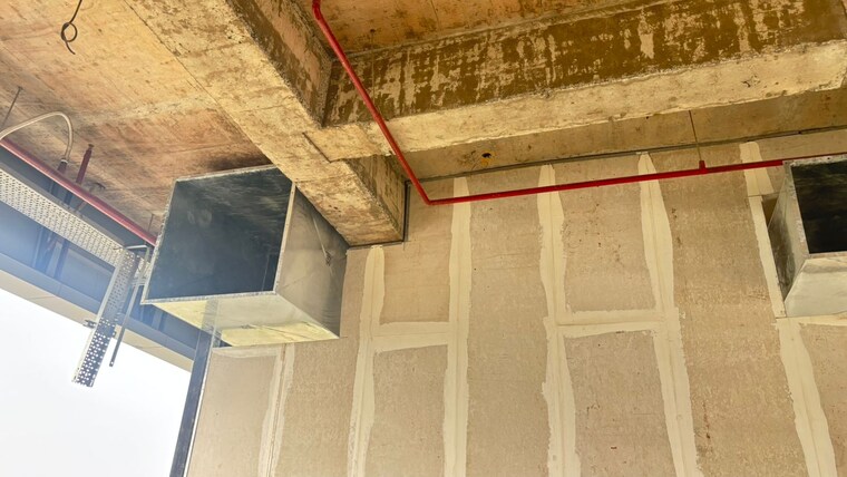 Balcony, ska-arcadia Commercial Shop 355 Sq.Ft. In Wave City Ghaziabad 9451581