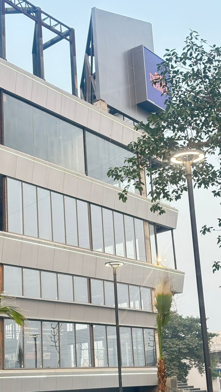 Balcony, ska-arcadia Commercial Shop 355 Sq.Ft. In Wave City Ghaziabad 9451581