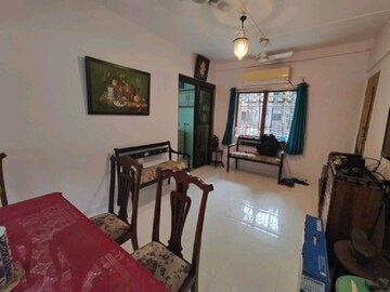 Room in 1 BHK Apartment at Santacruz West – for Rent
