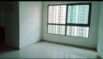 Room in 1 BHK Apartment at Kalpataru Immensa D, Kolshet Road – for Sale