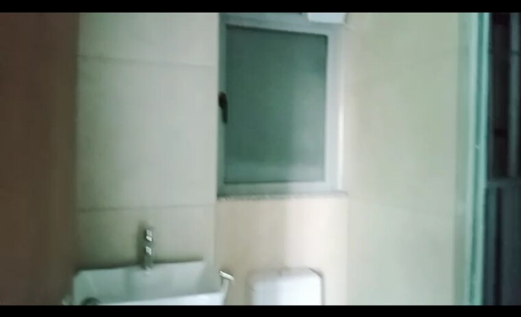 Bathroom, kalpataru-immensa-d 1 Bedroom 450 Sq.Ft. Apartment In Kolshet Road Thane 9451761