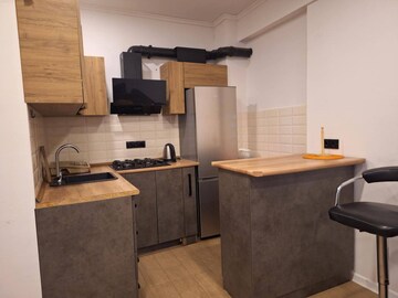 Kitchen in 3 BHK Builder Floor at Safdarjung Enclave – for Rent