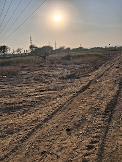 Plot For Sale in Signature Global Daxin Vistas