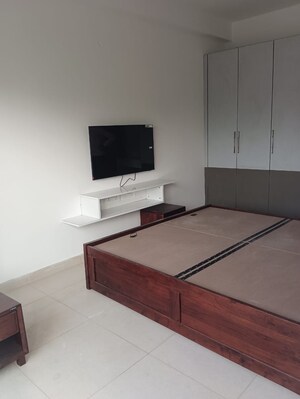 Furnished Amenities in 2 BHK Builder Floor at Sector 14 – for Rent