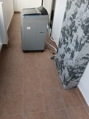 Balcony in 2 BHK Builder Floor at Sector 14 – for Rent