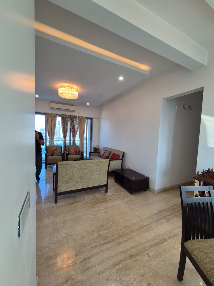 Living Room, amanora-gateway-towers 3 Bedroom 1515 Sq.Ft. Apartment In Hadapsar Pune 9451945