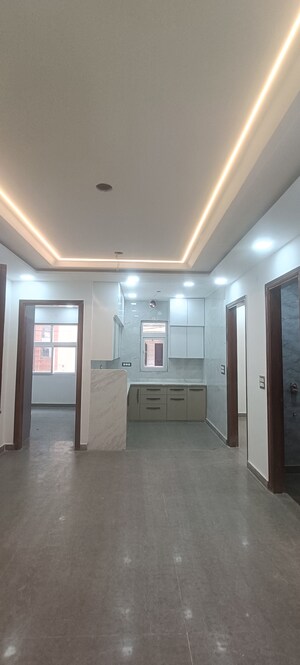 Room in 3 BHK Builder Floor at Rohini Sector 25 – for Sale