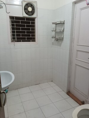 Bathroom in 3 BHK Builder Floor at Sector 14 – for Rent