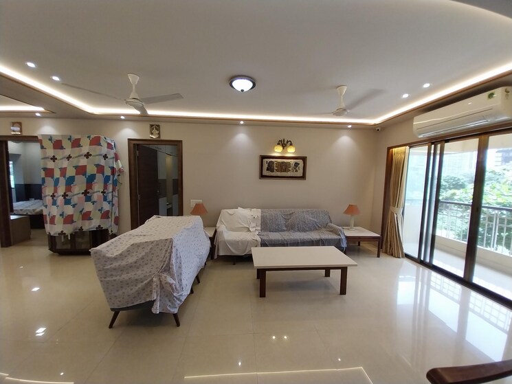 Team Area, lower parel 4 Bedroom 1650 Sq.Ft. Apartment In Lower Parel Mumbai 9451952