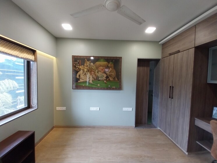 Room, lower parel 4 Bedroom 1650 Sq.Ft. Apartment In Lower Parel Mumbai 9451952