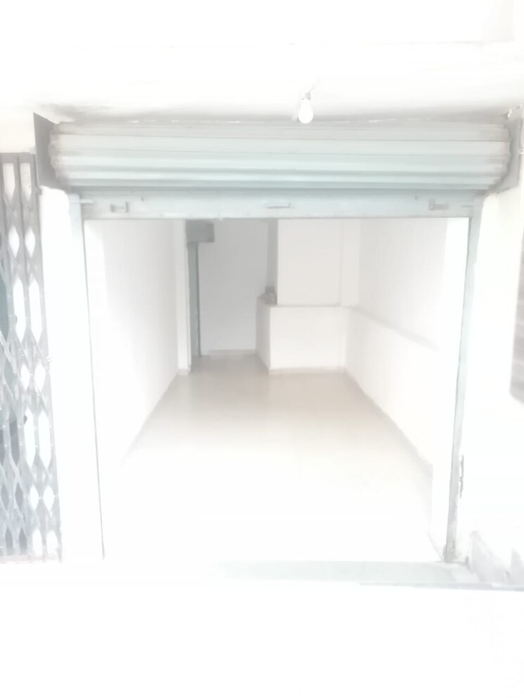 undefined, upper bazar Commercial Shop 200 Sq.Ft. In Upper Bazar Ranchi 9451961