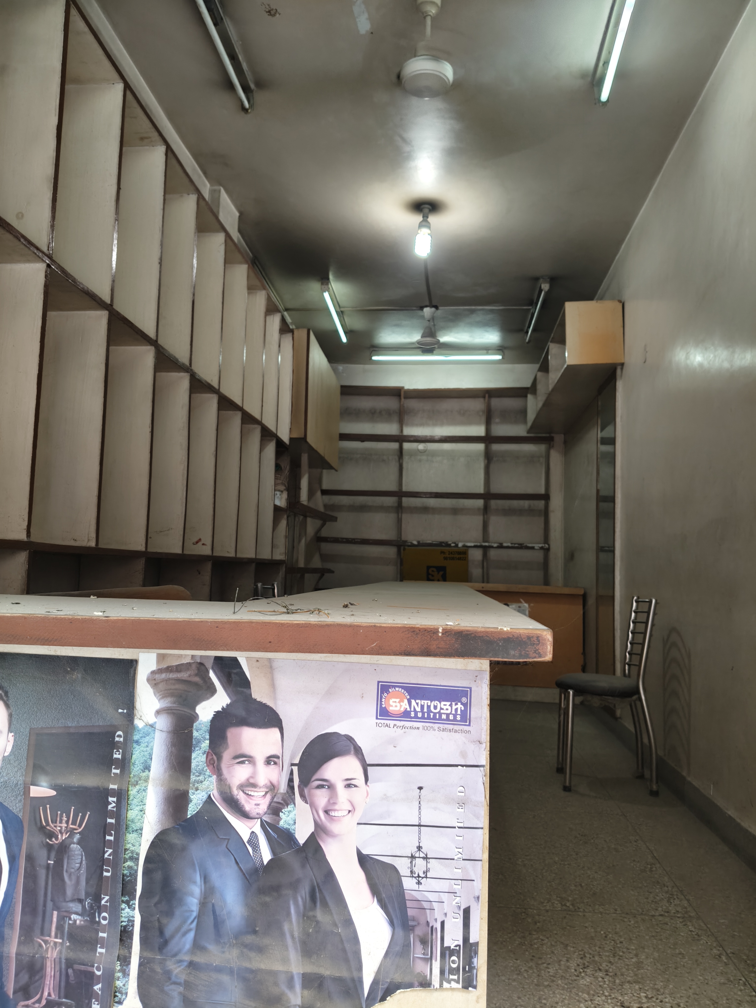 Retail Shop For Rent in Bhogal