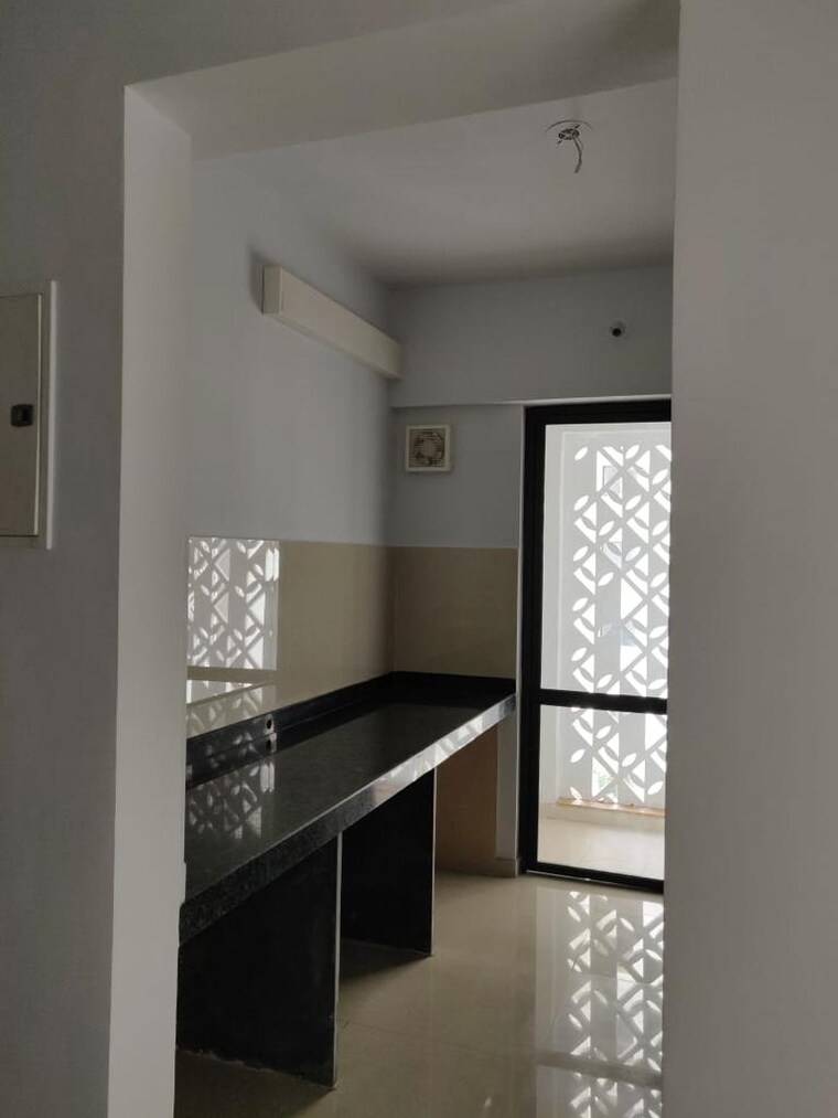 Kitchen, lodha-palava-city 2 Bedroom 735 Sq.Ft. Apartment In Dombivli East Thane 9452095