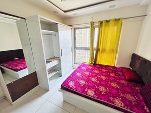 Bedroom in 2 BHK Apartment at Amanora Adreno Towers, Hadapsar – for Rent