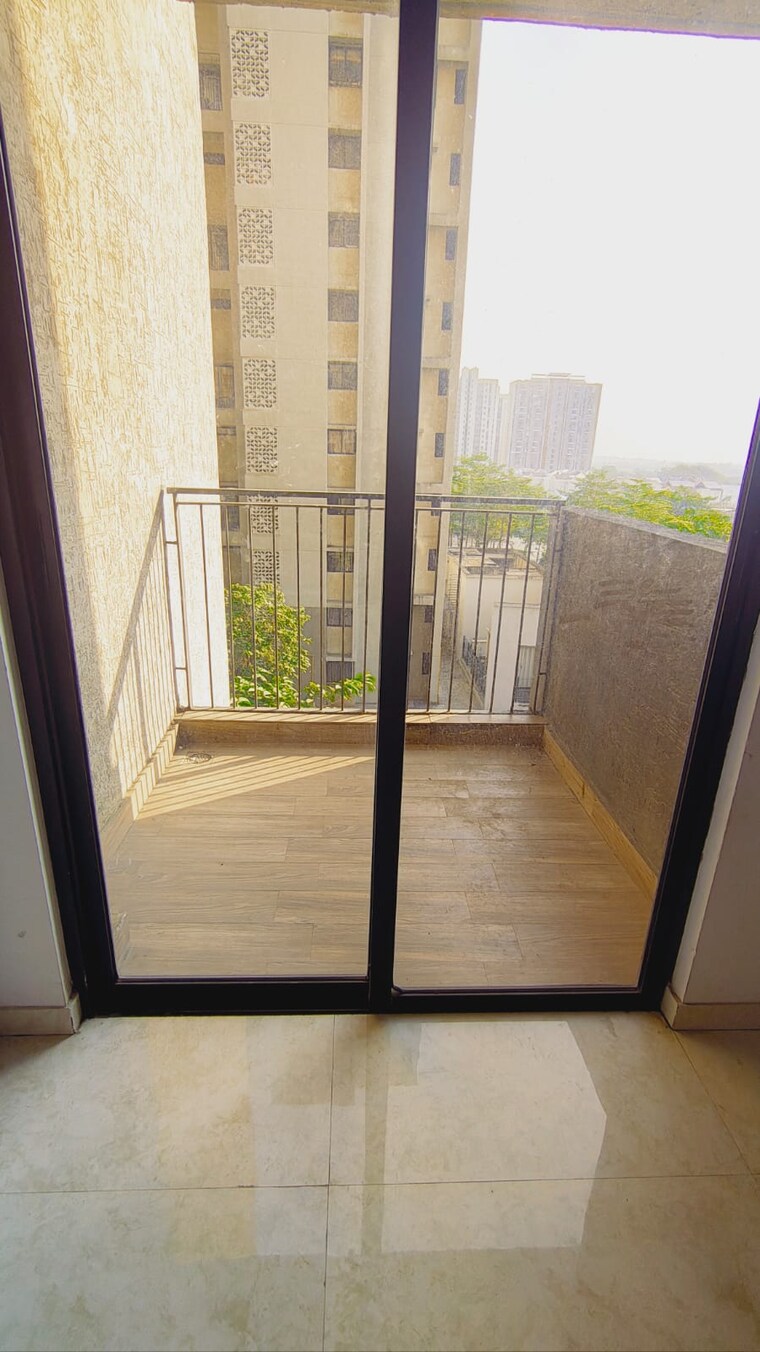 Room, lodha-palava-city 1 Bedroom 508 Sq.Ft. Apartment In Dombivli East Thane 9452245