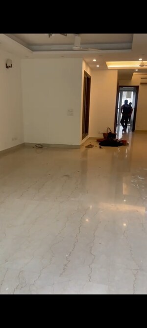 3 BHK Builder Floor For Rent in Chittaranjan Park
