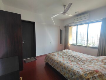 Bedroom in 3 BHK Apartment at Powai – for Rent
