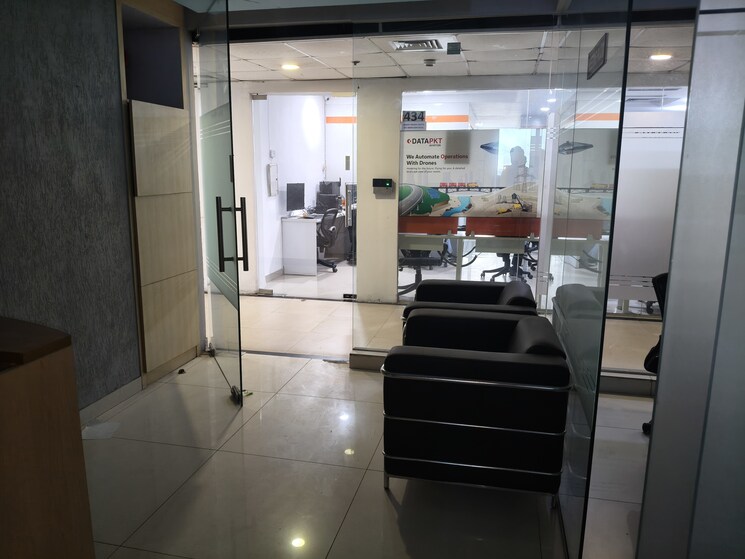 Team Area, jmd-megapolis Commercial Office Space 1400 Sq.Ft. In Sector 48 Gurgaon 9452280