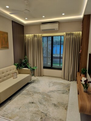 Room in 3 BHK Apartment at Venkatesh Skylife, Vadgaon Budruk – for Sale
