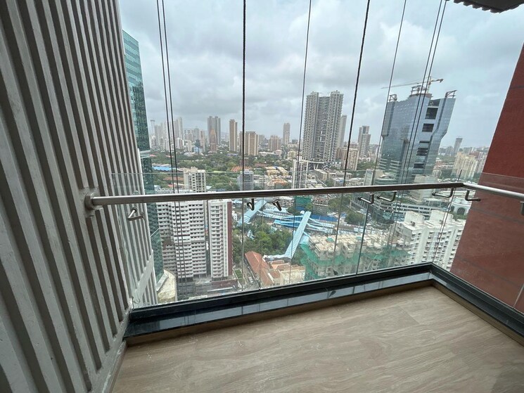 Balcony, lodha-vista 4 Bedroom 1270 Sq.Ft. Apartment In Lower Parel Mumbai 9452335