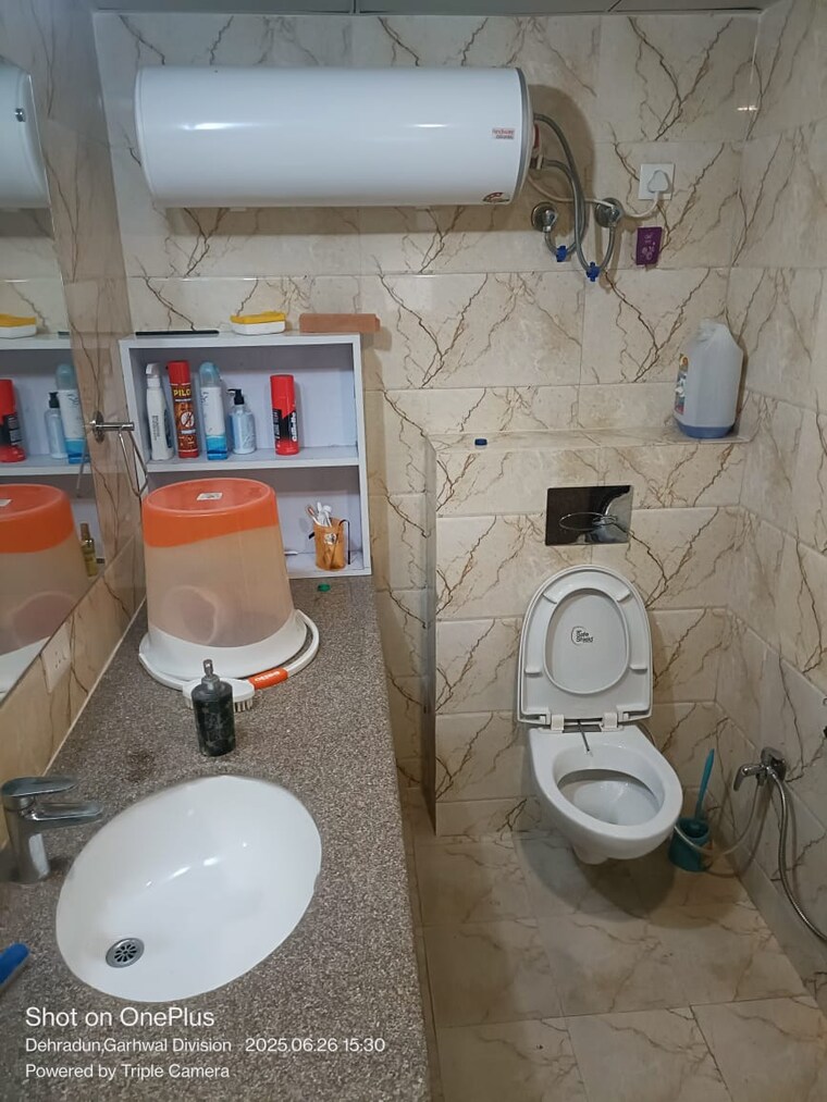 Bathroom, mussoorie road 4 Bedroom 1990 Sq.Ft. Apartment In Mussoorie Road Dehradun 9452408