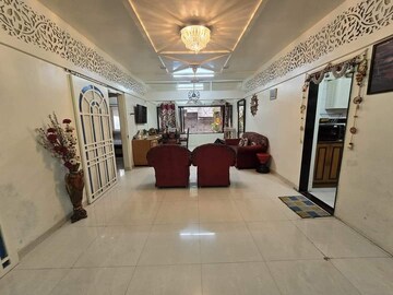 Living Room in 2 BHK Apartment at Samruddhi Apartments, Camp – for Sale