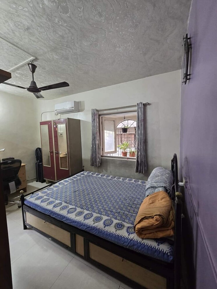 Bedroom, samruddhi-apartments 2 Bedroom 980 Sq.Ft. Apartment In Camp Pune 9452364