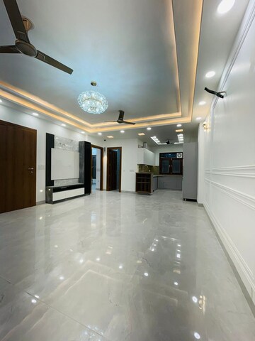 3 BHK Apartment For Rent in Paras Dews, Sector 106